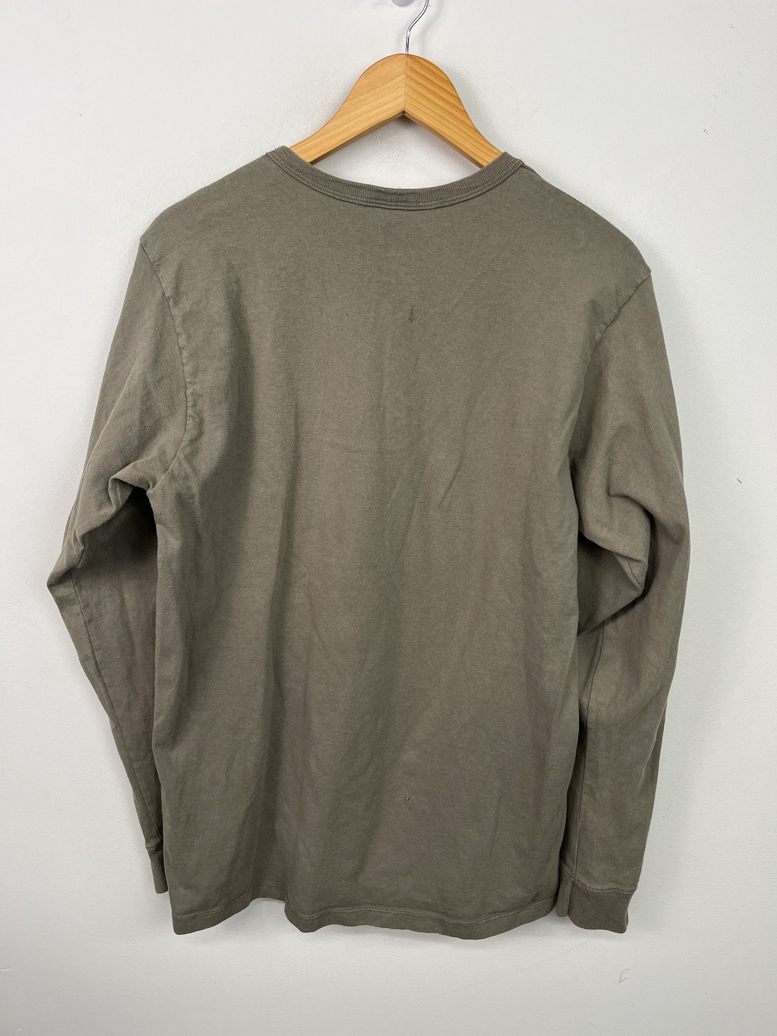 Champion Vintage Champion Sleeve Print Longsleeve Tshirt Size L Size US L / EU 52-54 / 3 - 3 Thumbnail
