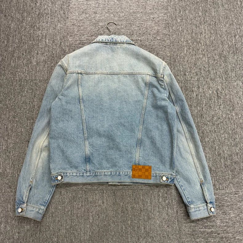 Louis Vuitton Louis Vuitton Embroidered Denim Jacket-yf Size US L / EU 52-54 / 3 - 2 Thumbnail