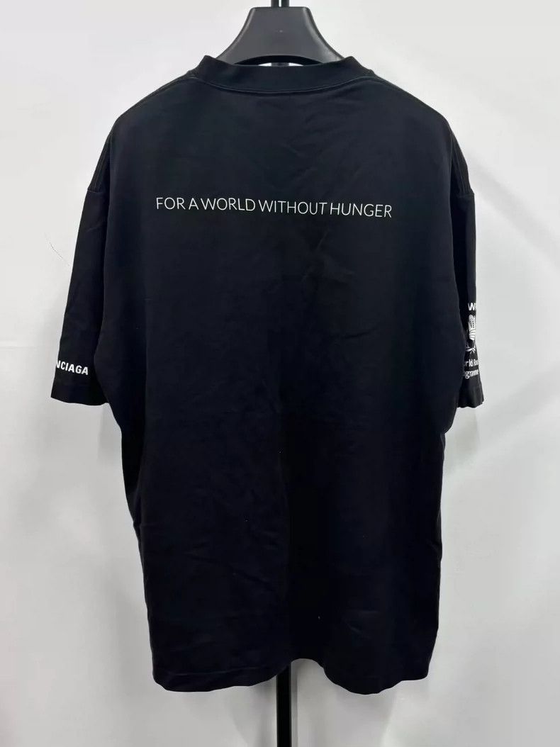 Balenciaga Balenciaga World Food Programme Black T-Shirt-yf Size US M / EU 48-50 / 2 - 2 Thumbnail