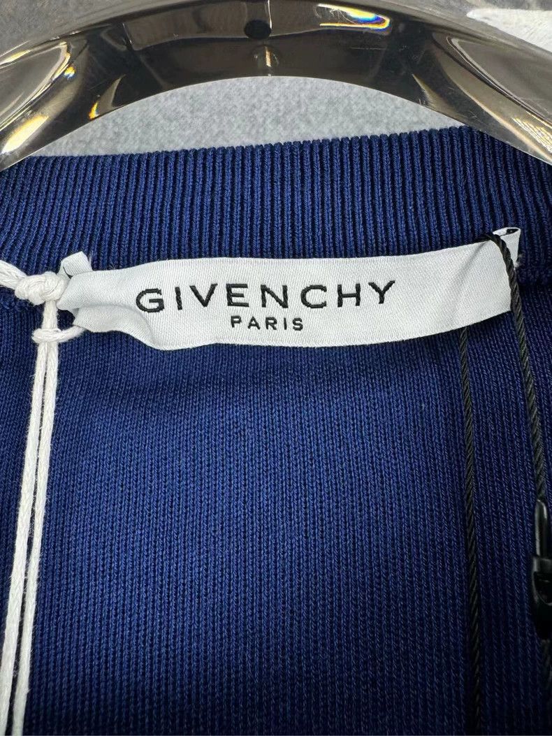 Givenchy Givenchy Blue Striped Knit Sweater Size S-yf Size US S / EU 44-46 / 1 - 3 Thumbnail