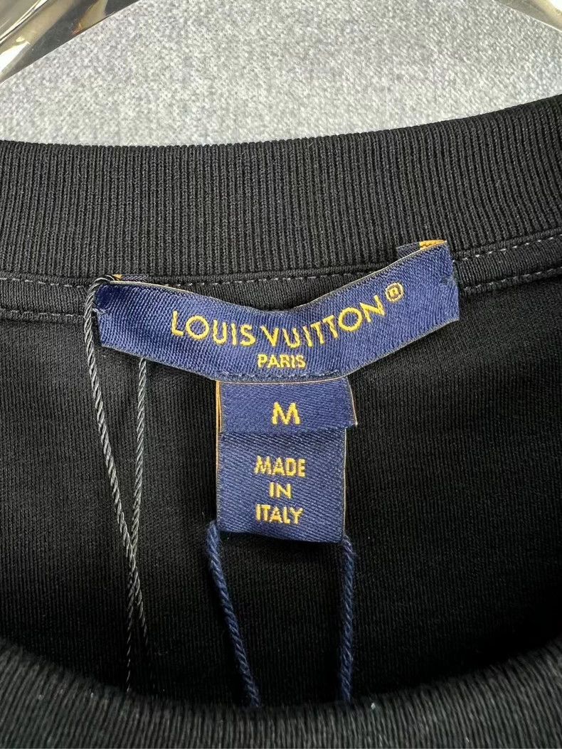 Louis Vuitton LOUIS VUITTON LV Logo Chain Short Sleeve T-Shirt-yf Size US M / EU 48-50 / 2 - 3 Thumbnail