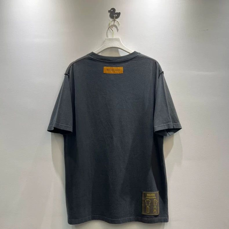 Louis Vuitton LV Louis Vuitton Short Sleeve Black T-Shirt-yf Size US L / EU 52-54 / 3 - 2 Thumbnail
