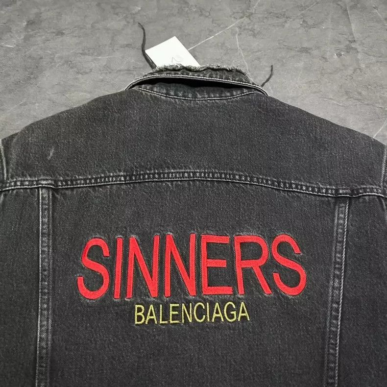 Balenciaga Balenciaga Denim Jacket Size 44-yf Size US L / EU 52-54 / 3 - 7 Thumbnail