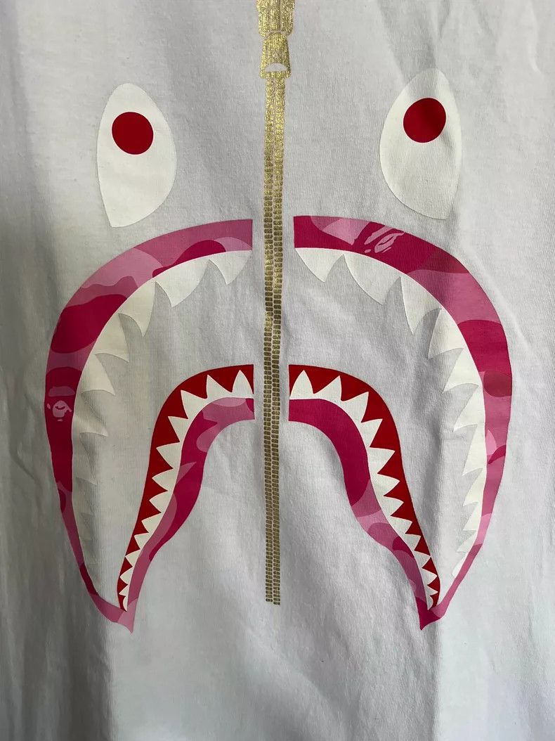 Bape Bape Shark Short Sleeve T-shirt in Pink Size L / US 10 / IT 46 - 2 Thumbnail