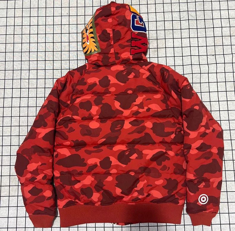 Bape Red Camouflage Shark Puffer Jacket Size M Size M / US 6-8 / IT 42-44 - 2 Thumbnail