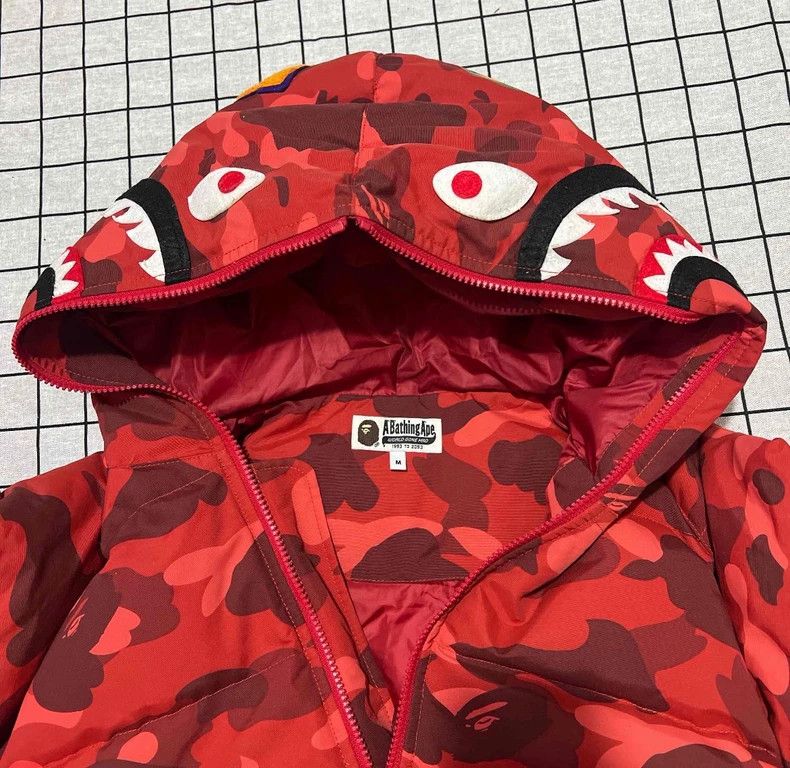 Bape Red Camouflage Shark Puffer Jacket Size M Size M / US 6-8 / IT 42-44 - 6 Thumbnail