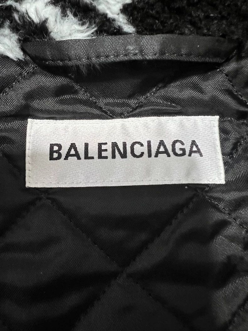 Balenciaga Balenciaga Black and White Logo Jacket Size S / US 4 / IT 40 - 2 Thumbnail