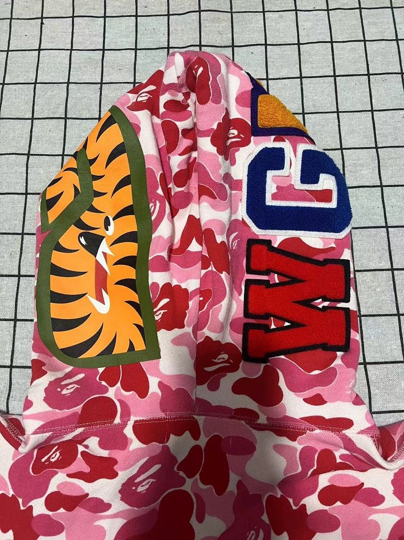 Bape BAPE Shark Camo Jacket - XL Size Size XL / US 12-14 / IT 48-50 - 4 Thumbnail