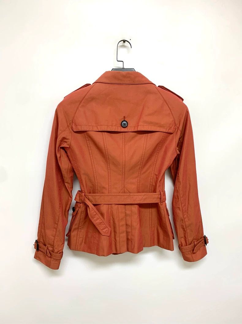 Burberry Burberry Trench Coat in Excellent Condition Size S / US 4 / IT 40 - 2 Thumbnail