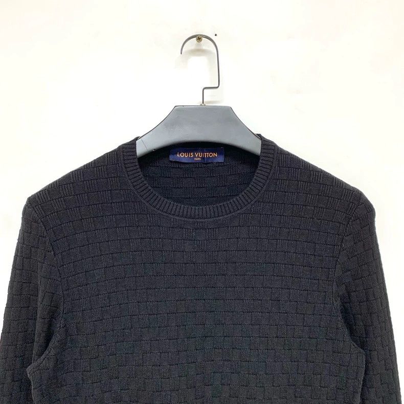 Louis Vuitton Louis Vuitton Navy Checkered Sweater Size S Size S / US 4 / IT 40 - 5 Thumbnail