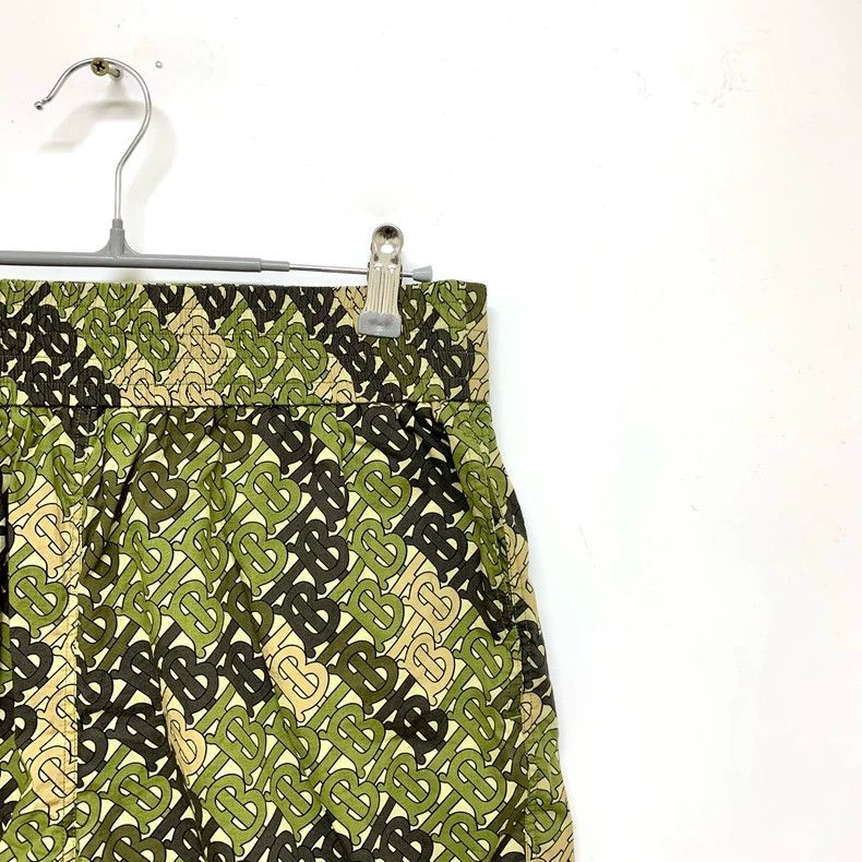 Burberry Burberry Camouflage Print Shorts Size 38 Size 38" / US 16 / IT 52 - 8 Thumbnail