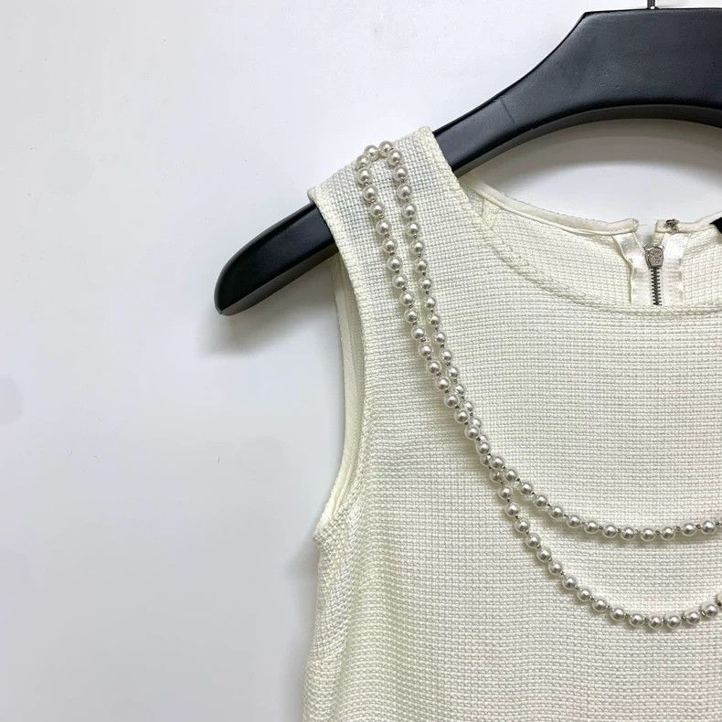 Dolce & Gabbana White Pearl-Decorated Sleeveless Top Size M / US 6-8 / IT 42-44 - 7 Thumbnail