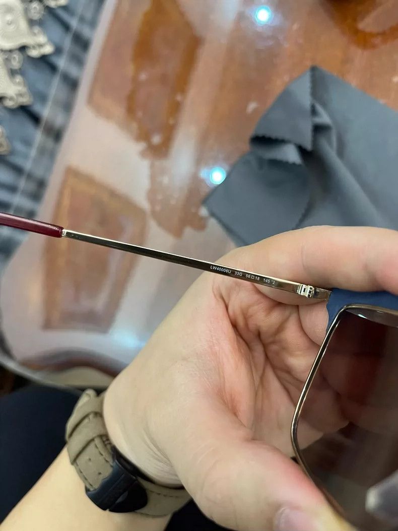 Loewe LOEWE Sunglasses with Burgundy Lenses and Blue Frame Size ONE SIZE - 7 Thumbnail