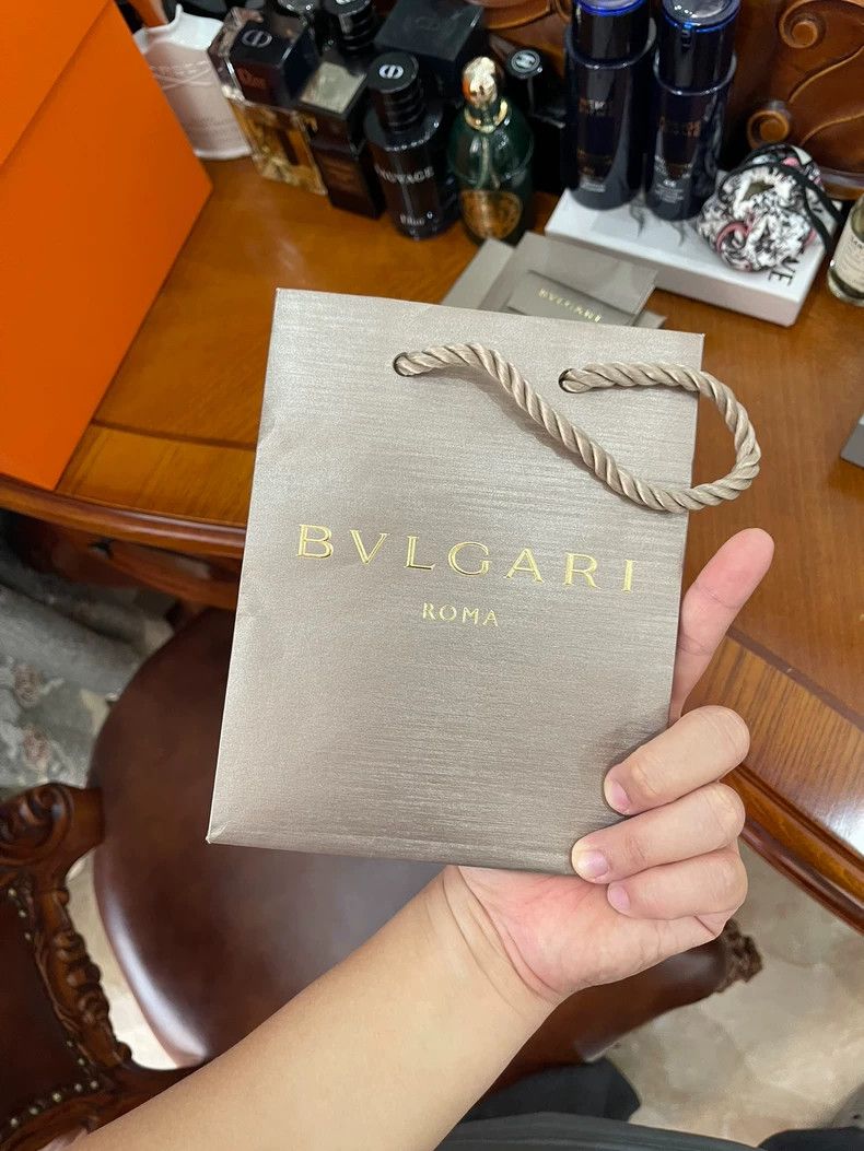 Bvlgari Bzero1 Necklace with Box and Certificate
