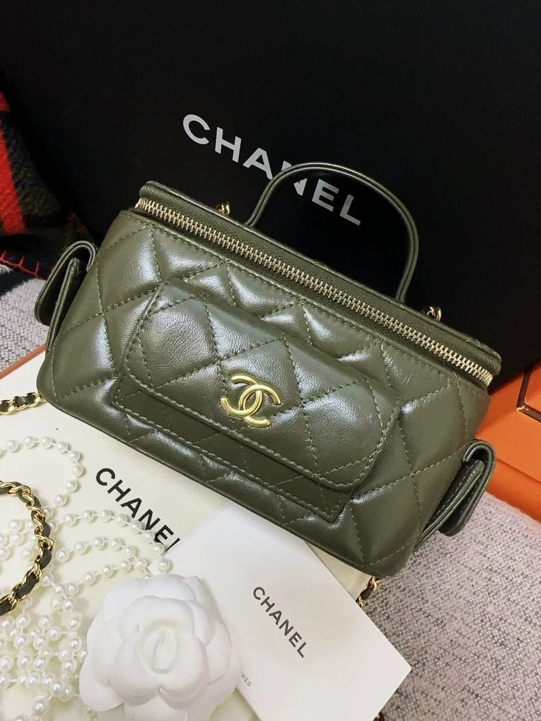 Chanel Chanel 22k Cargo Vanity Box Bag Size ONE SIZE - 2 Thumbnail