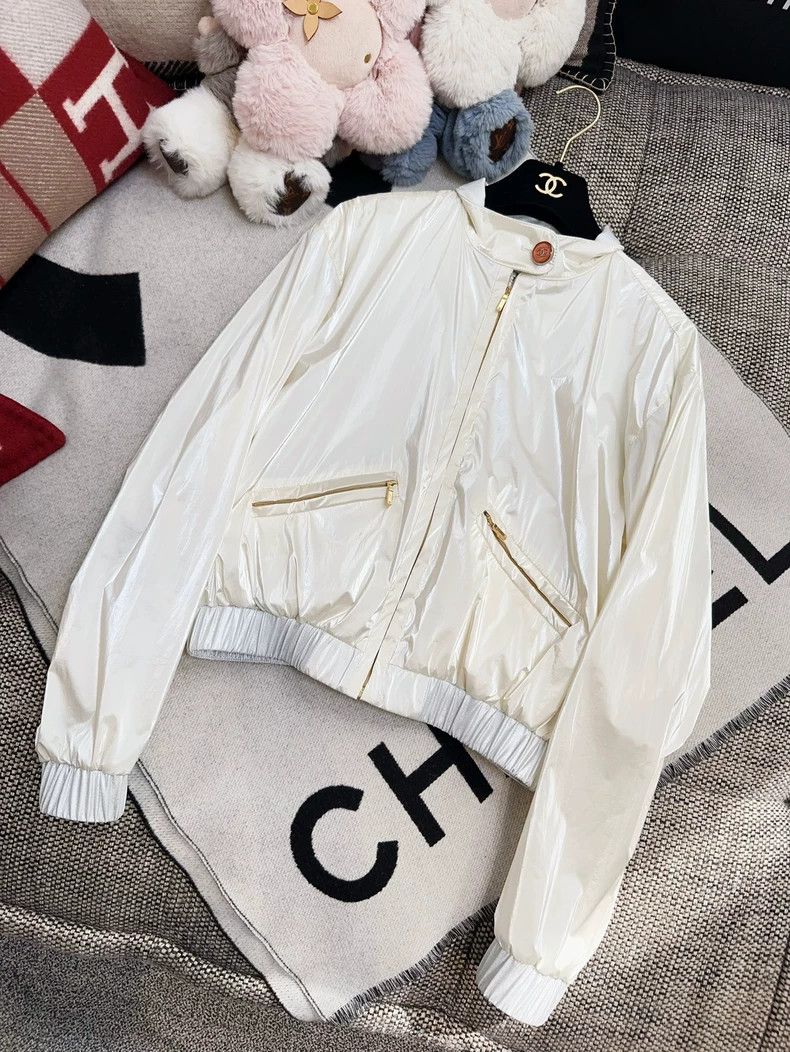 Chanel Chanel Metallic Cream Jacket from Spring Collection Size S / US 4 / IT 40 - 3 Thumbnail