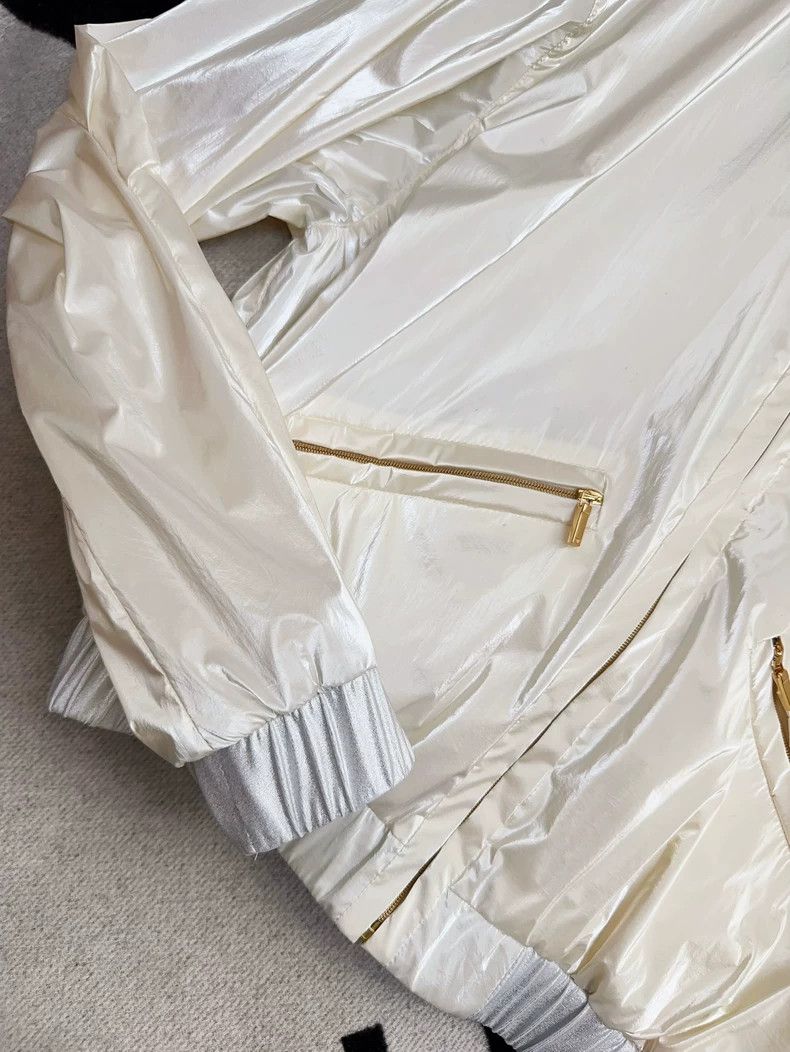 Chanel Chanel Metallic Cream Jacket from Spring Collection Size S / US 4 / IT 40 - 4 Thumbnail