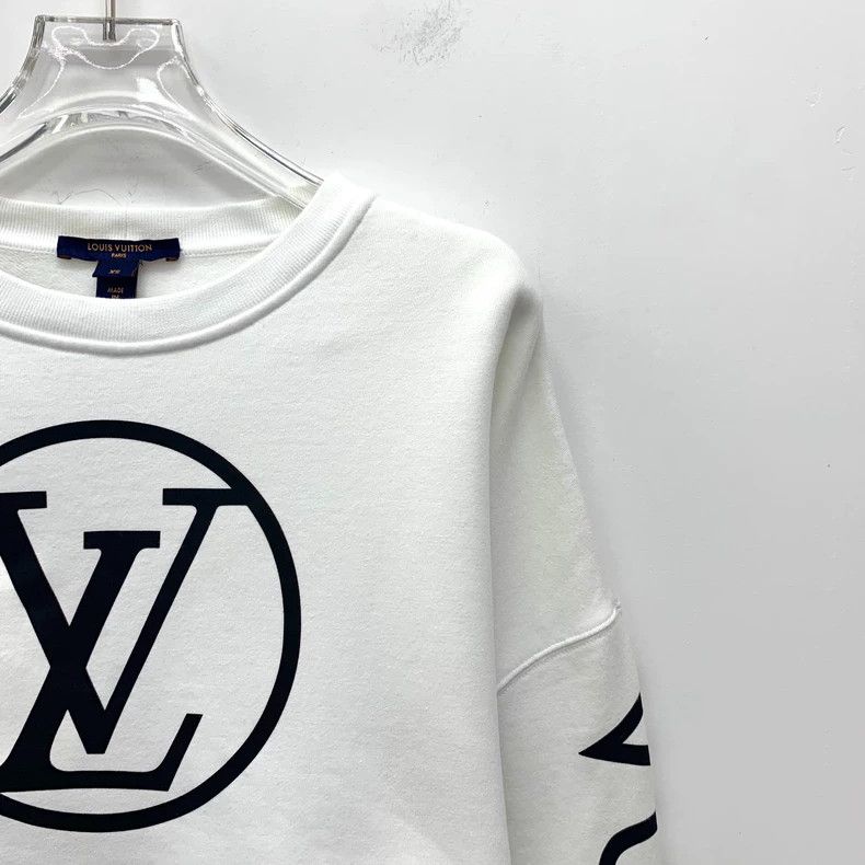 Louis Vuitton Louis Vuitton White Logo Cotton Crop Sweatshirt Size XS / US 0-2 / IT 36-38 - 3 Thumbnail