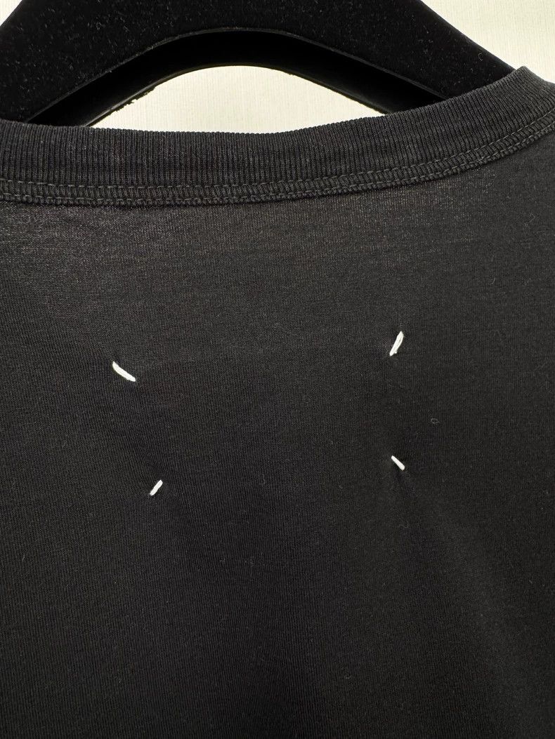 Maison Margiela Maison Margiela Short Sleeve Black T-Shirt Size L / US 10 / IT 46 - 4 Thumbnail