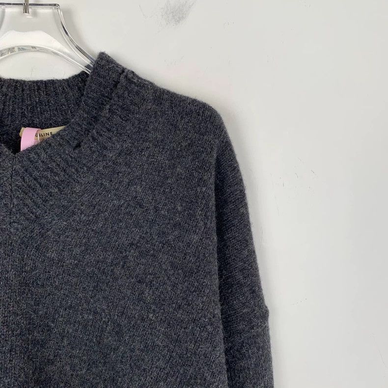 Celine Celine Gray Wool V-Neck Long Sleeve Sweater Size XS / US 0-2 / IT 36-38 - 3 Thumbnail