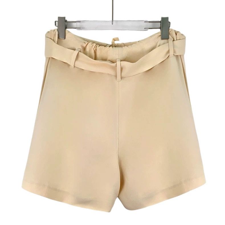 Brunello Cucinelli Brunello Cucinelli Beige Silk Shorts Size 38 Size 38" / US 16 / IT 52 - 2 Thumbnail