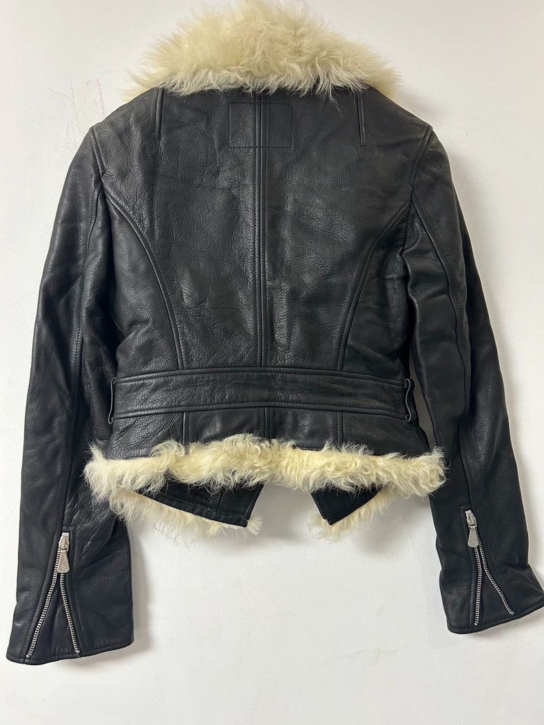 Alexander McQueen Alexander McQueen Black Leather Jacket with Fur Collar Size S / US 4 / IT 40 - 2 Thumbnail