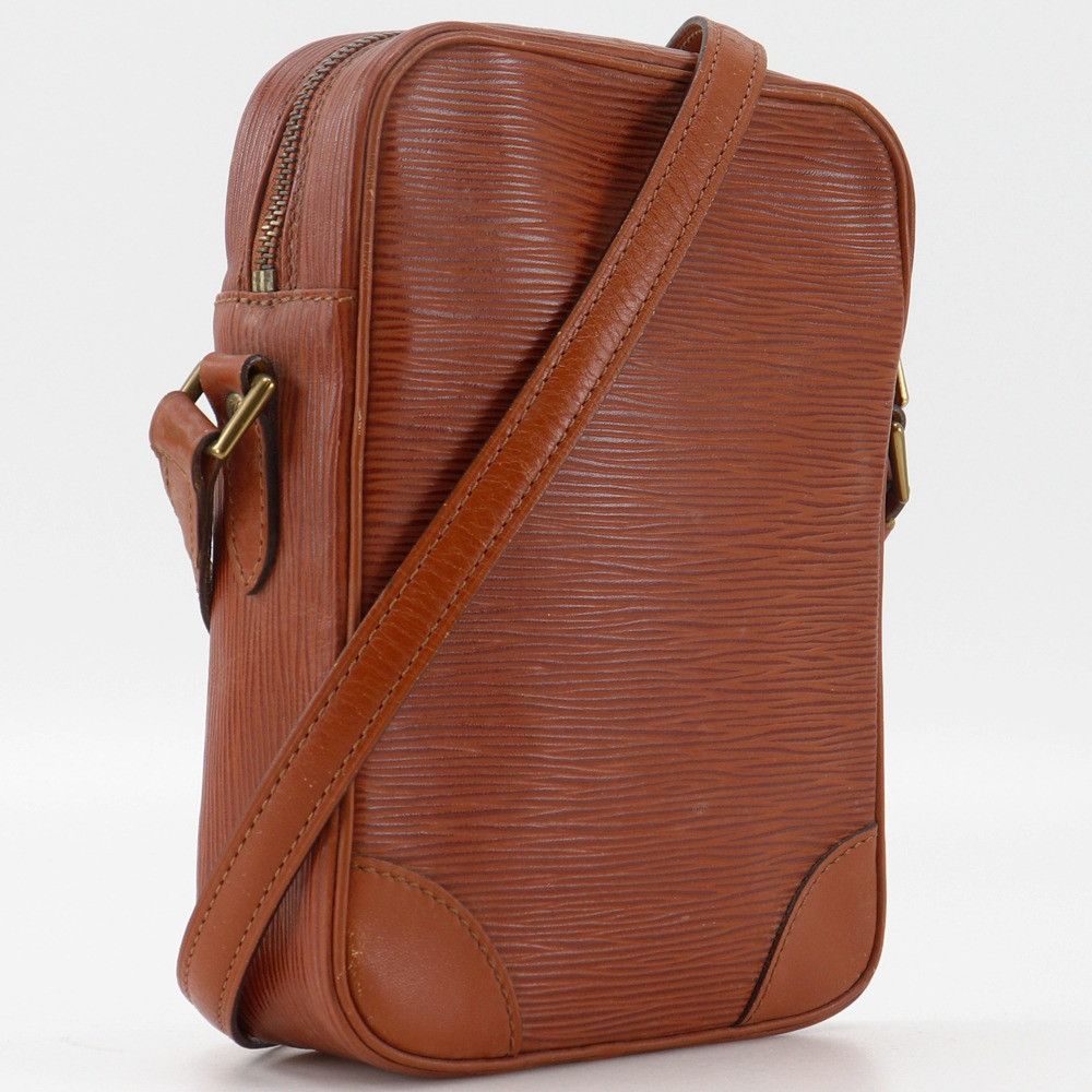 Louis Vuitton Louis Vuitton Louis Vuitton Danube Epi Shoulder Bag Leather Shoulder Bag Size ONE SIZE - 3 Thumbnail