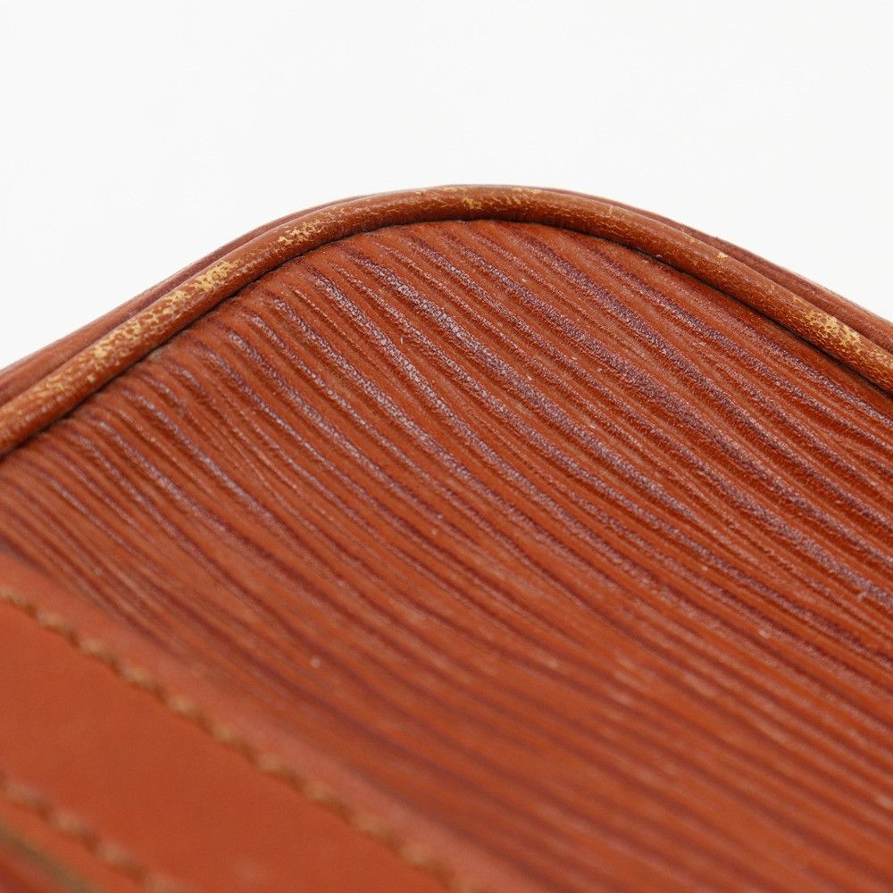 Louis Vuitton Louis Vuitton Louis Vuitton Danube Epi Shoulder Bag Leather Shoulder Bag Size ONE SIZE - 10 Thumbnail