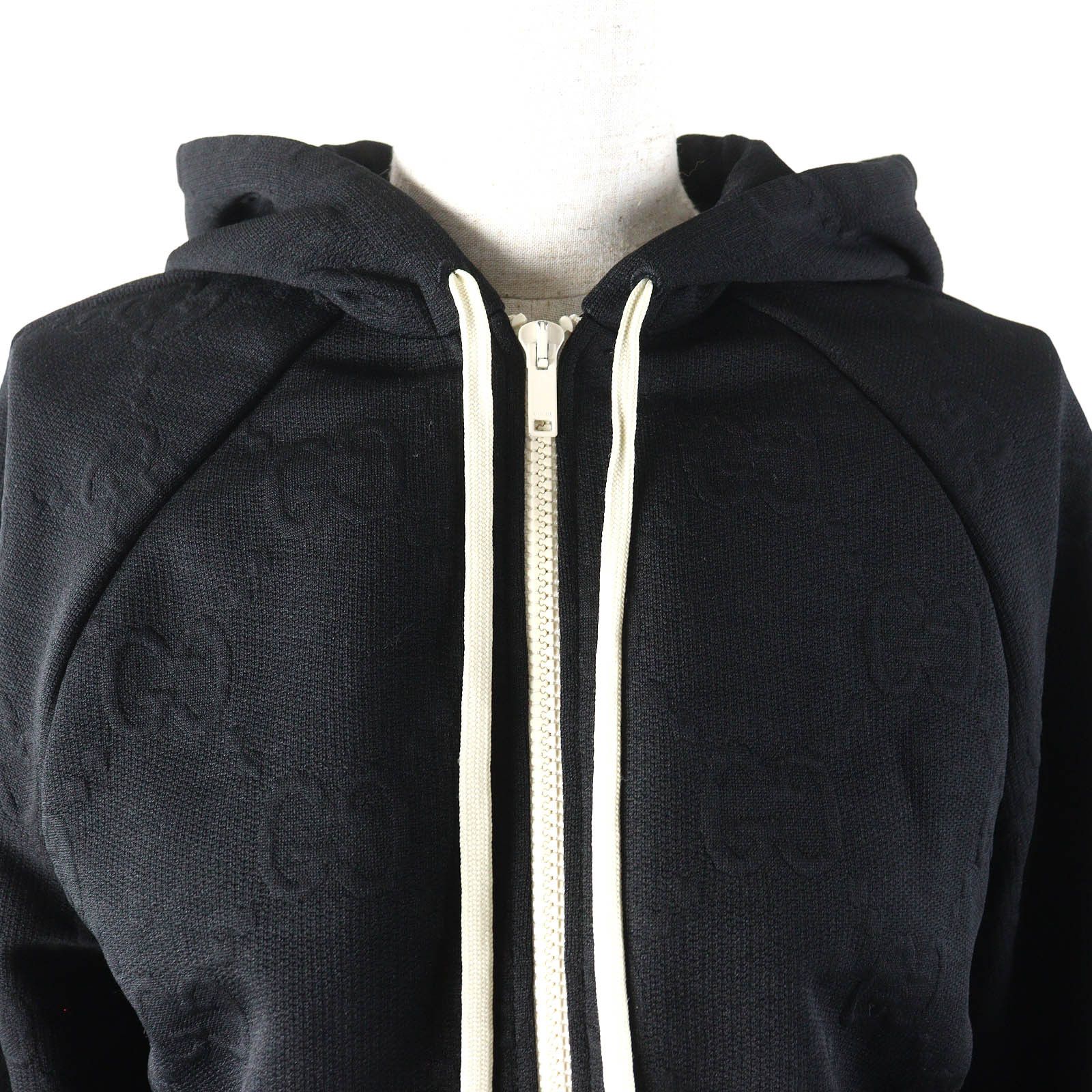 Gucci Gucci Gucci Parker Oversized GG embossed GG logo jersey jacquard Polyester Top Others Tops 661783 DUTY FREE for USA Size ONE SIZE - 4 Thumbnail