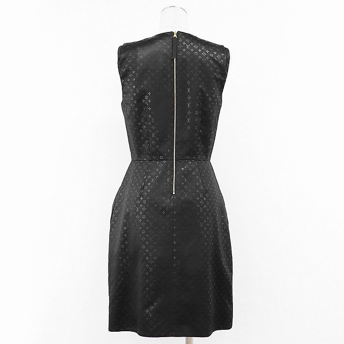 Louis Vuitton Louis Vuitton Louis Vuitton Monogram Silk Dress Others Dresses RW141W F5DR13SSX Size ONE SIZE - 10 Thumbnail