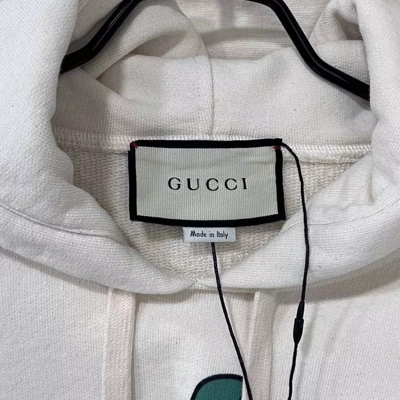 Gucci Strawberry Print Hoodie by Gucci Size XS / US 0-2 / IT 36-38 - 5 Thumbnail