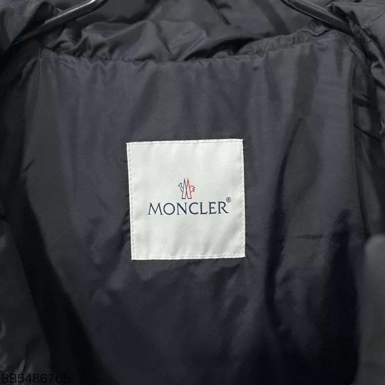 Moncler Moncler Hooded Cape Puffer Jacket Size XL / US 12-14 / IT 48-50 - 5 Thumbnail