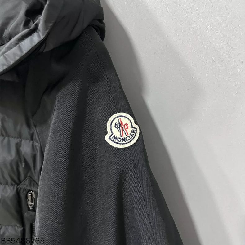 Moncler Moncler Hooded Cape Puffer Jacket Size XL / US 12-14 / IT 48-50 - 4 Thumbnail