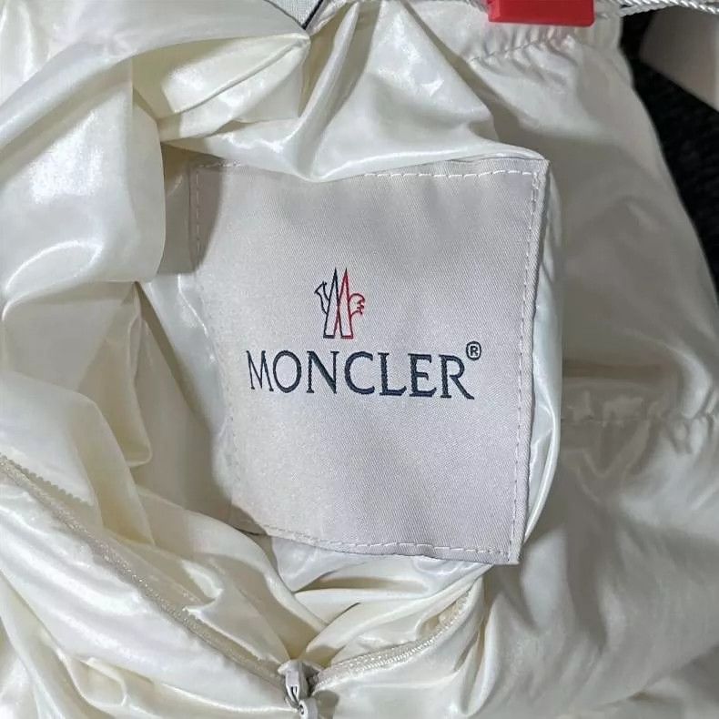 Moncler Cream Double-Sided Faux Fur Coat Size L / US 10 / IT 46 - 9 Thumbnail