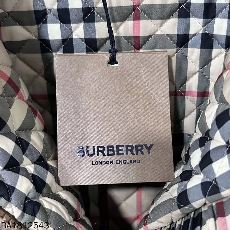 Burberry Burberry Teddy Coat with Inner Pattern Size M / US 6-8 / IT 42-44 - 8 Thumbnail