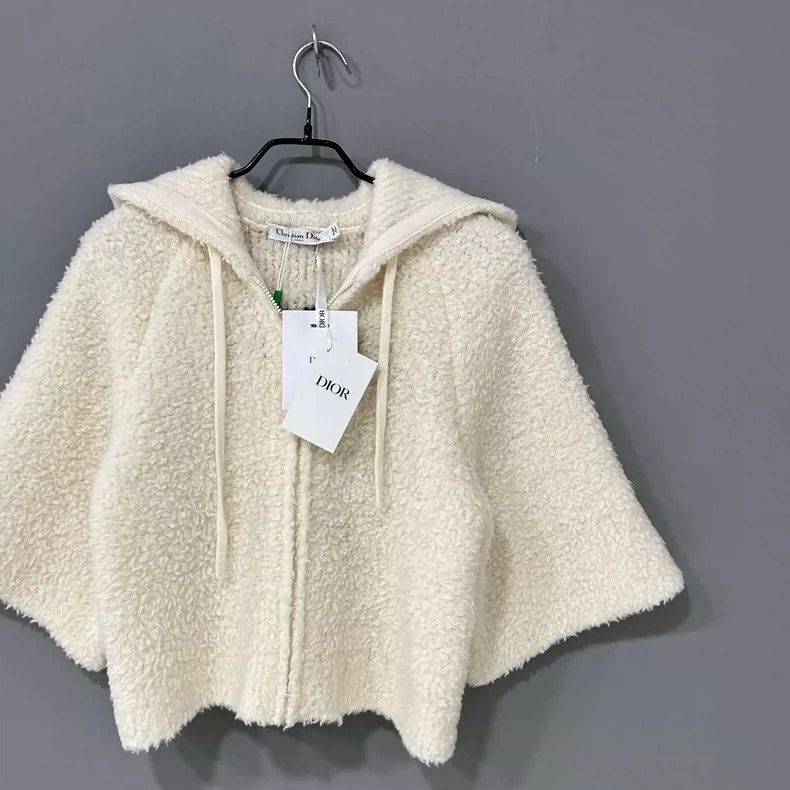Dior Beige Zip-Up Teddy Coat from Dior Size XS / US 0-2 / IT 36-38 - 2 Thumbnail