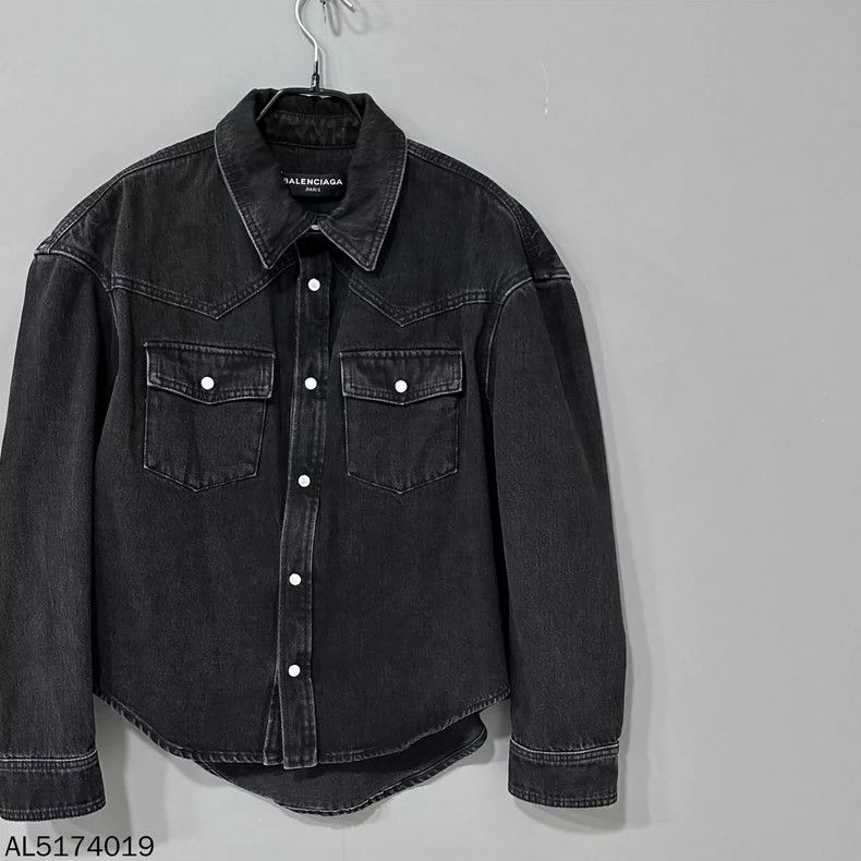 Balenciaga Black Wash Distressed Denim Jacket Size S / US 4 / IT 40 - 2 Thumbnail