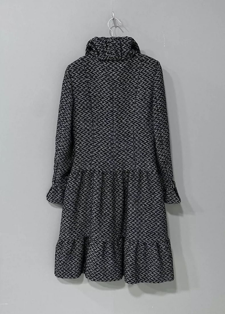 Chanel Chanel Handcrafted Coat with Silver Thread Size XS / US 0-2 / IT 36-38 - 2 Thumbnail