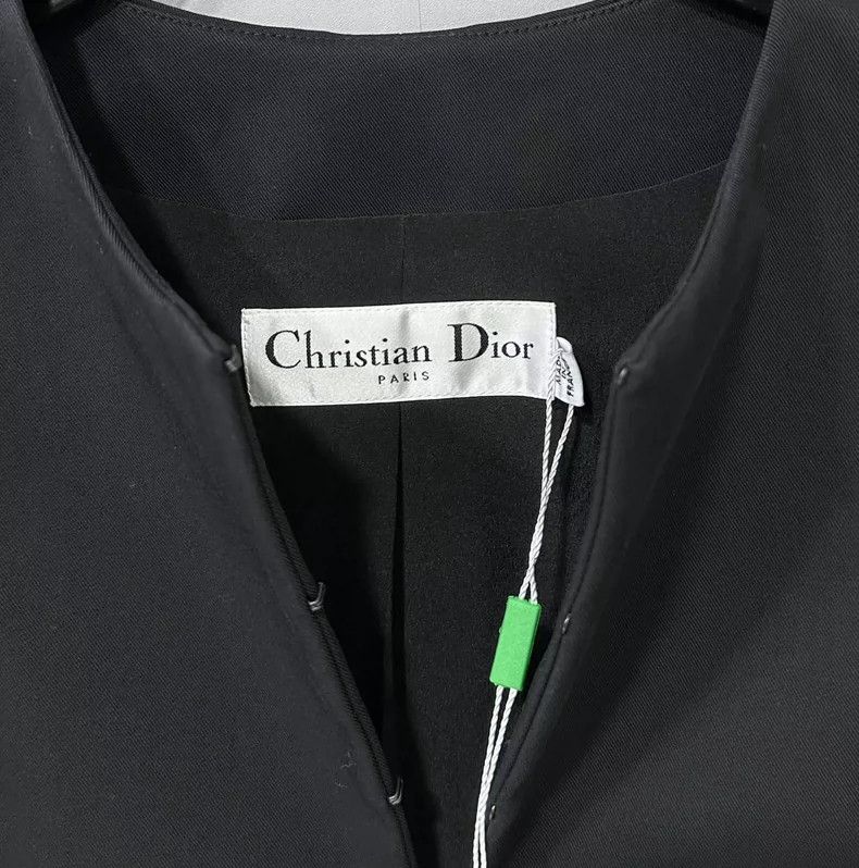Dior Black Waist-Defined Suit Jacket by Dior Size XS / US 0-2 / IT 36-38 - 4 Thumbnail