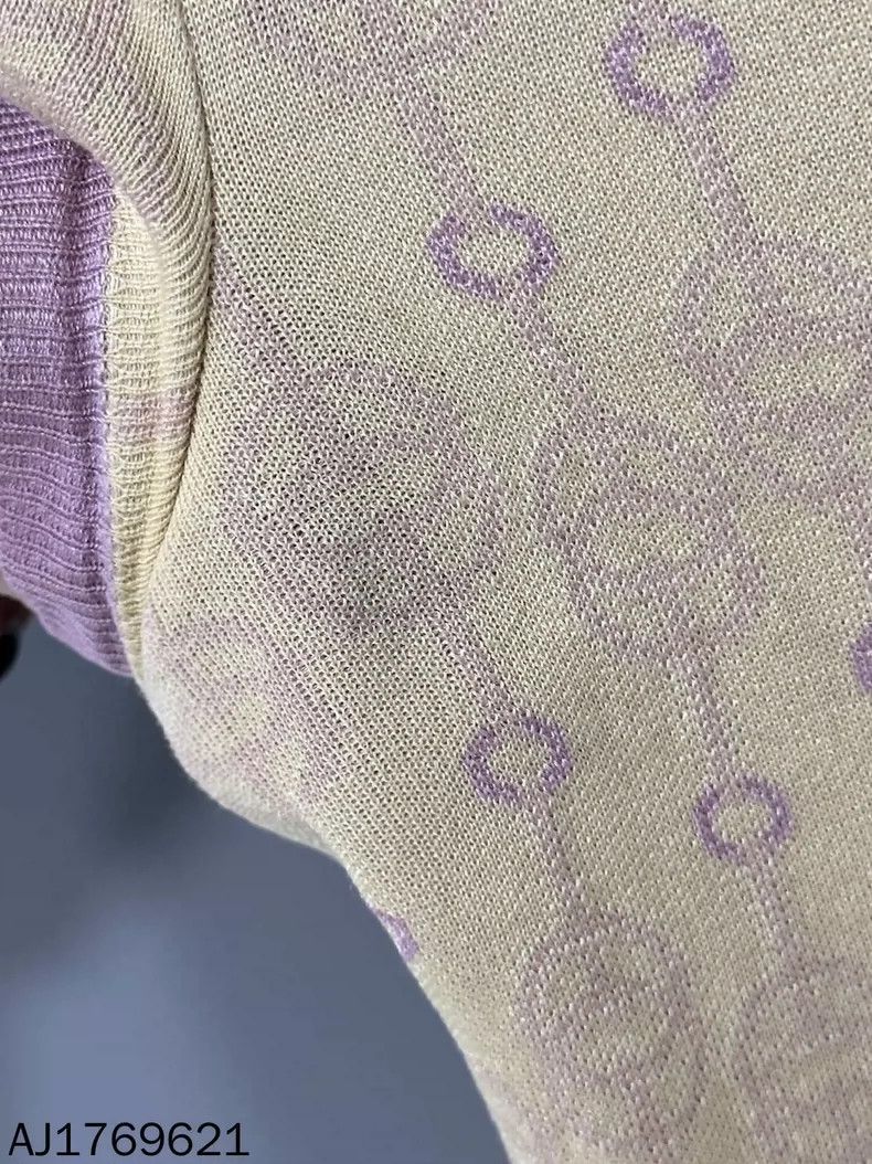 Hermes Knitted Short Sleeve Top with Purple Trim Size XS / US 0-2 / IT 36-38 - 5 Thumbnail