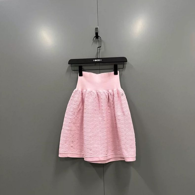 Chanel CHANEL Pink Set Top Size 36 Size S / US 4 / IT 40 - 3 Thumbnail