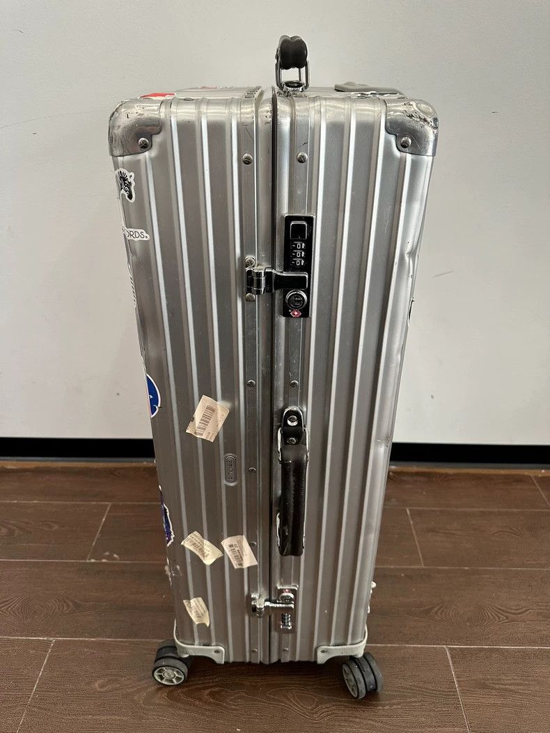 Louis Vuitton Rimowa Classic Vintage Silver Suitcase 26 Inch Size ONE SIZE - 3 Thumbnail