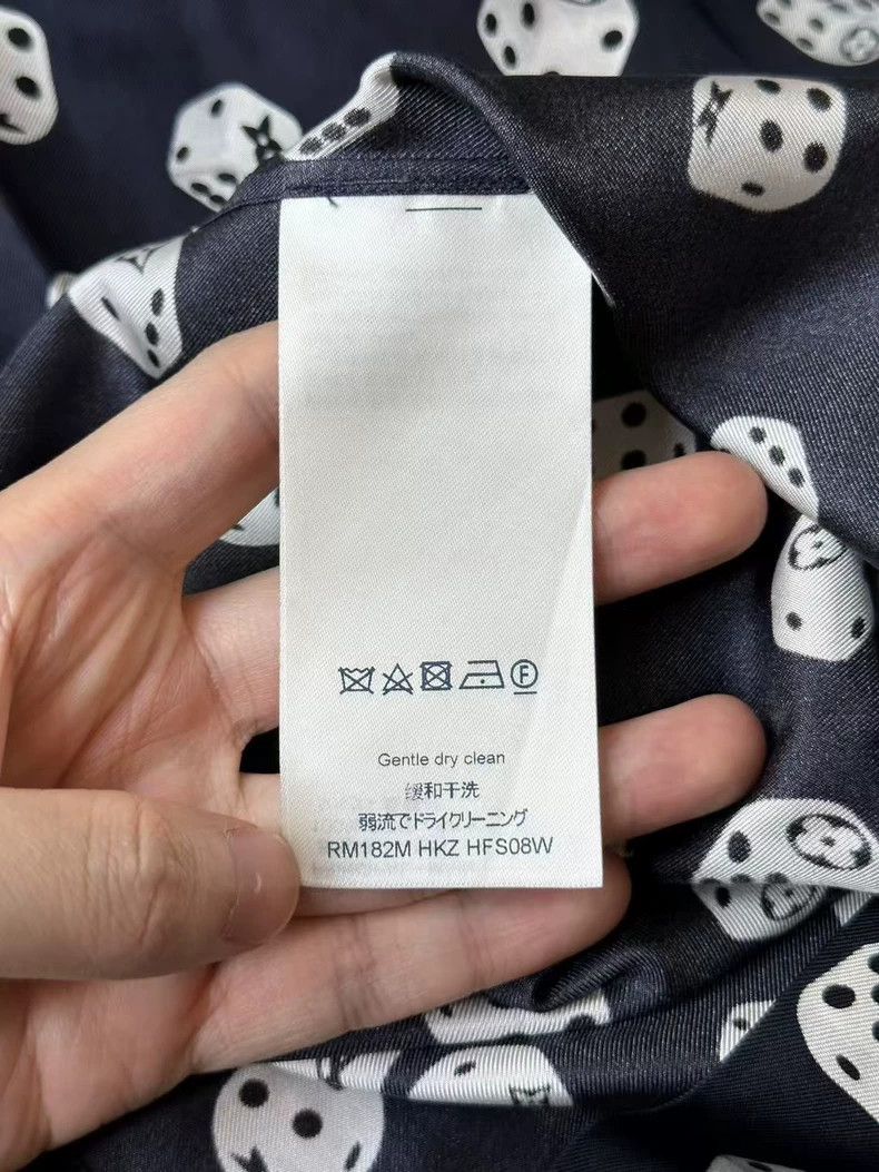 Louis Vuitton Louis Vuitton Dice Print Shirt Size L Size L / US 10 / IT 46 - 4 Thumbnail