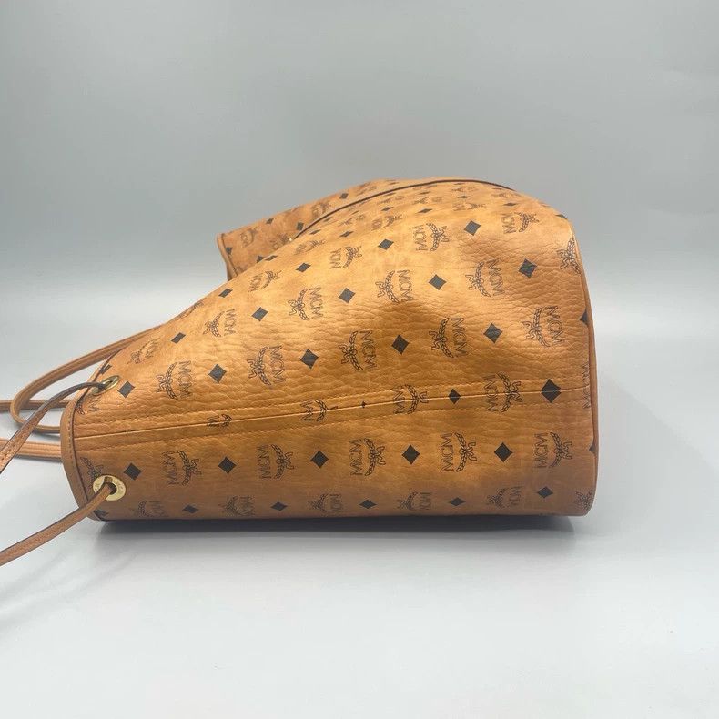 MCM MCM Classic Cognac Shopping Shoulder Bag Size ONE SIZE - 4 Thumbnail