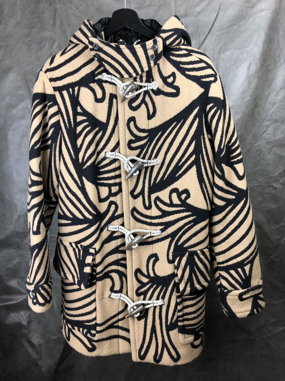 Used 2015 Louis Vuitton Christopher Nemeth Robe Print Toggle Wool Duffle  Coat 48