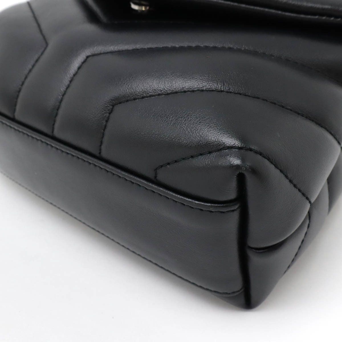 Yves Saint Laurent Yves Saint Laurent Saint Laurent Loulou Leather 2way Bag Leather Shoulder Bag 630951 DUTY FREE for USA Size ONE SIZE - 3 Thumbnail