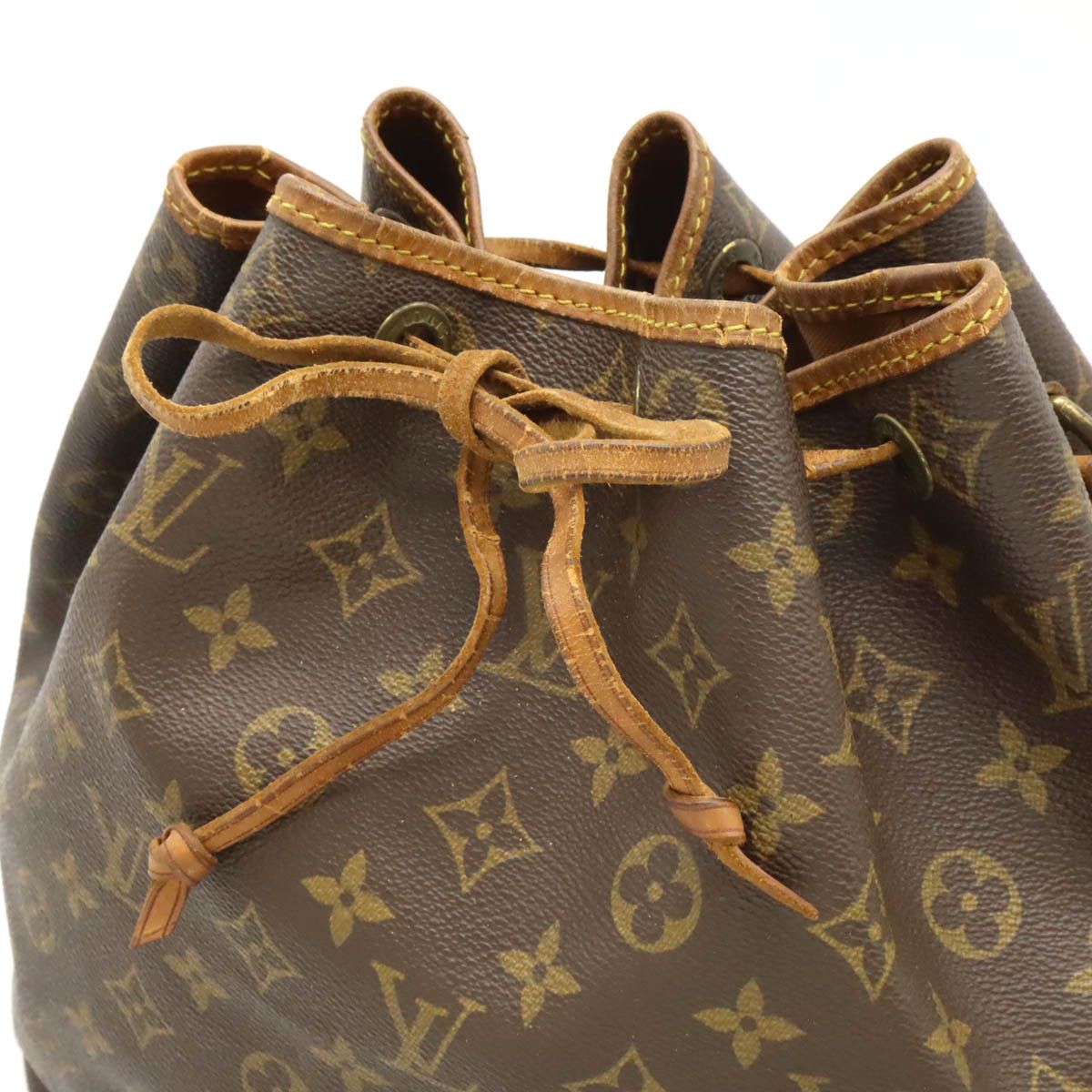 Louis Vuitton Louis Vuitton Louis Vuitton Noe Monogram Shoulder Bag Canvas Shoulder Bag M42224 Size ONE SIZE - 4 Thumbnail