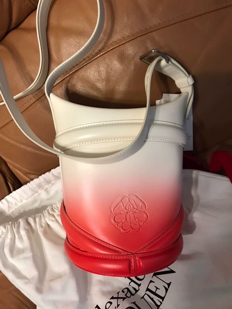Alexander McQueen Alexander McQueen Gradient Leather Shoulder Bag Size ONE SIZE - 4 Thumbnail