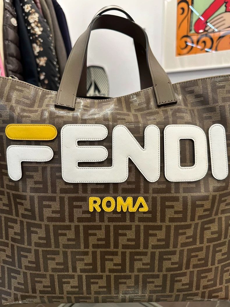 Fendi Fendi Brown Logo Print Tote Handbag 38cm Size ONE SIZE - 3 Thumbnail