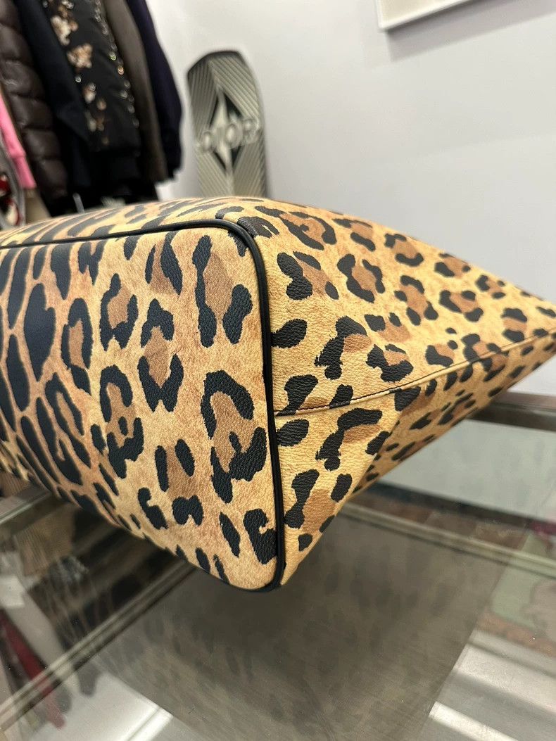Givenchy Givenchy Brown Leopard Print Tote Bag Size ONE SIZE - 6 Thumbnail